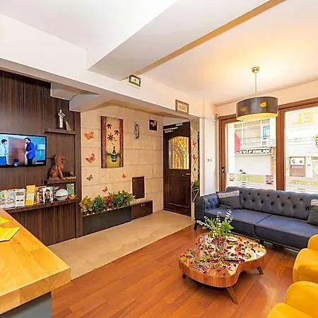 Full House Taksim 2* اسطنبول